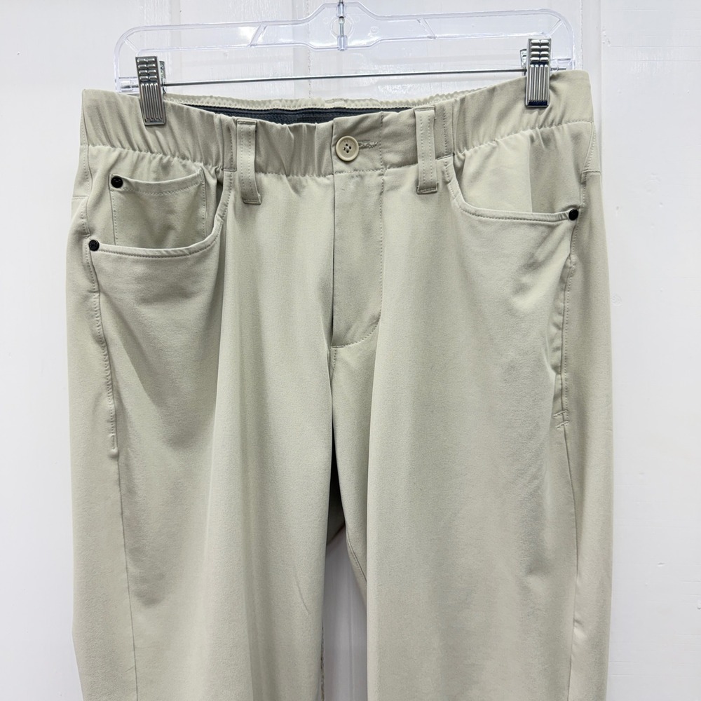 Under Armour Drive 5 Pocket Mens 32 x 30 Khaki Golf Pants Dri Fit Stretch - Picture 3 of 8